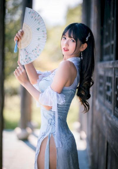 女女免费网站_高清完整版观看